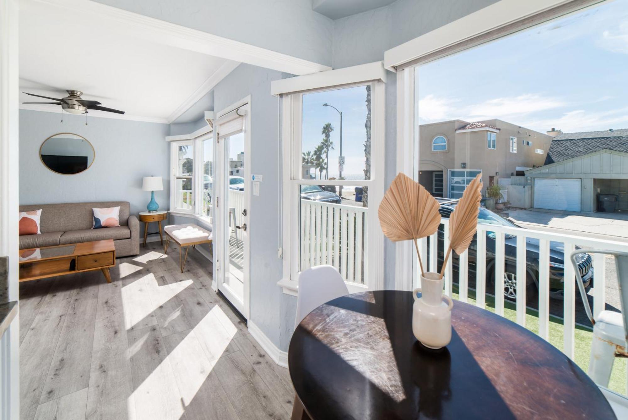 Pacific Bungalow In Oceanside With Backyard & Tiny House Eksteriør bilde