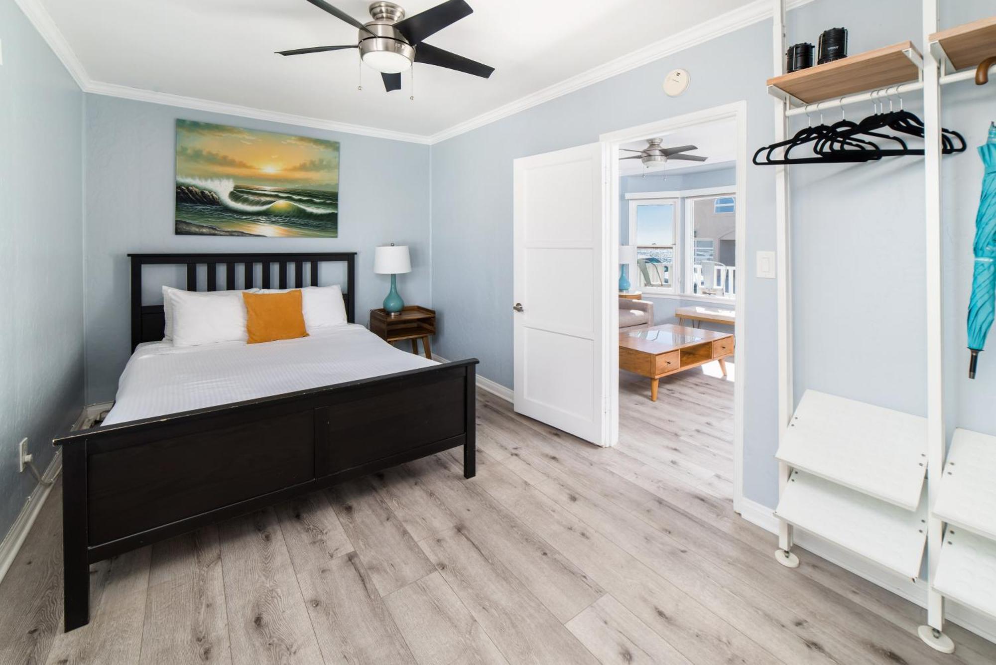 Pacific Bungalow In Oceanside With Backyard & Tiny House Eksteriør bilde