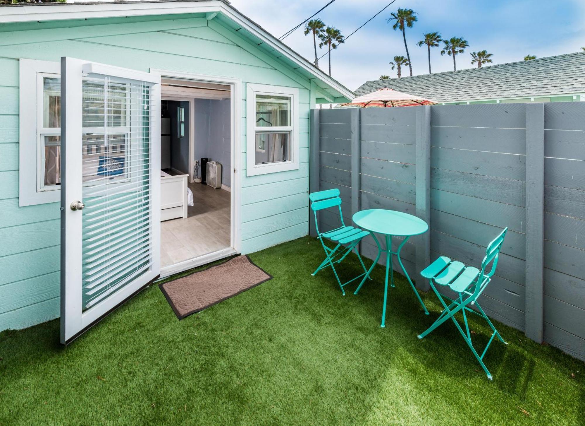 Pacific Bungalow In Oceanside With Backyard & Tiny House Eksteriør bilde