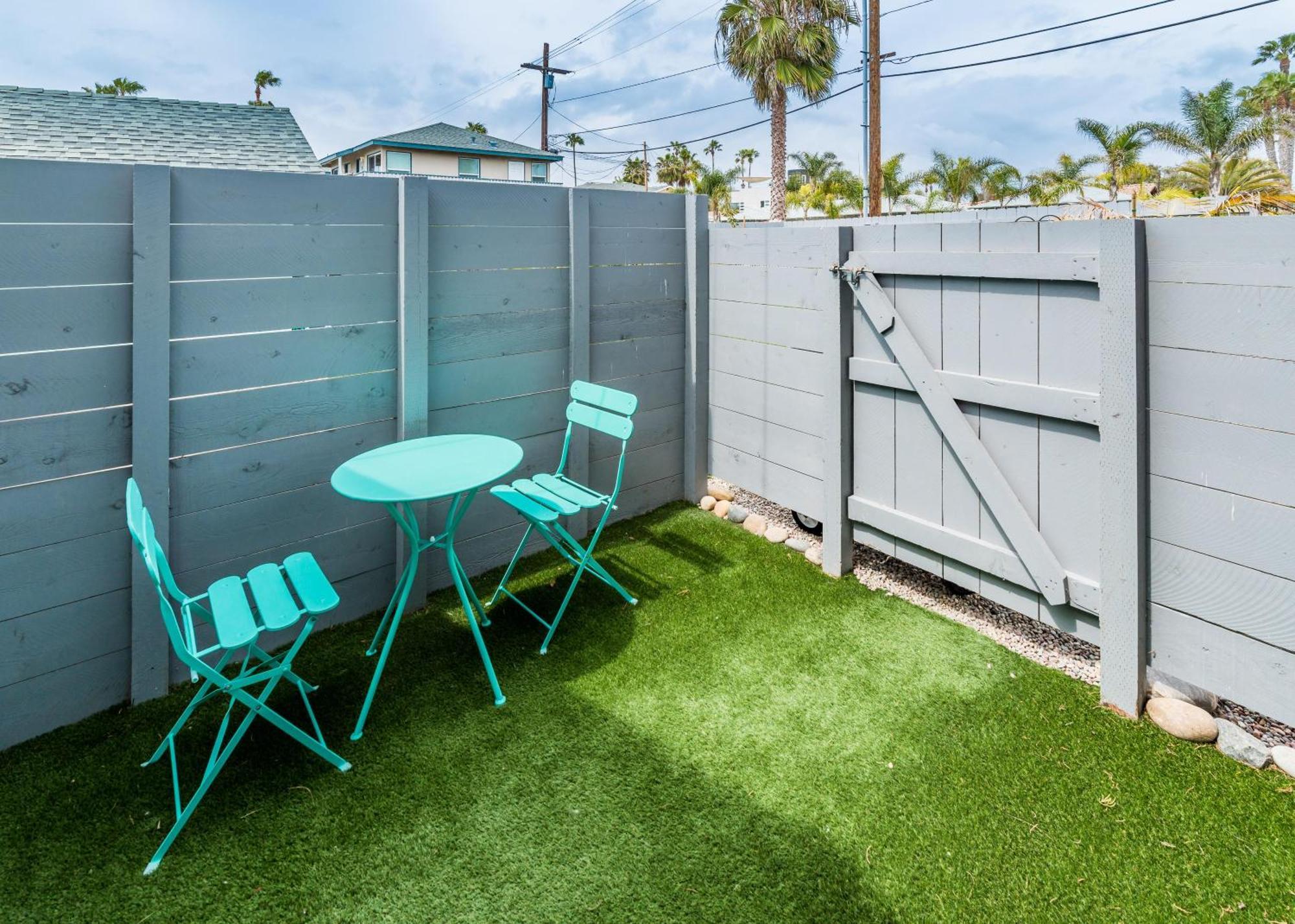Pacific Bungalow In Oceanside With Backyard & Tiny House Eksteriør bilde